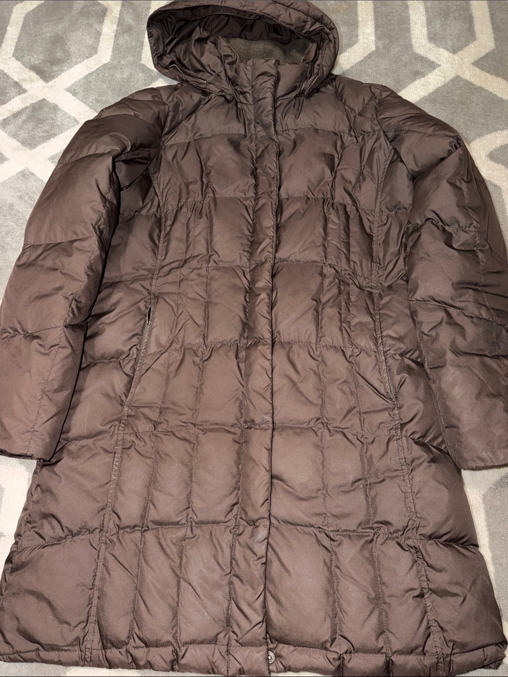 Women’s medium goose down midi puffer coat